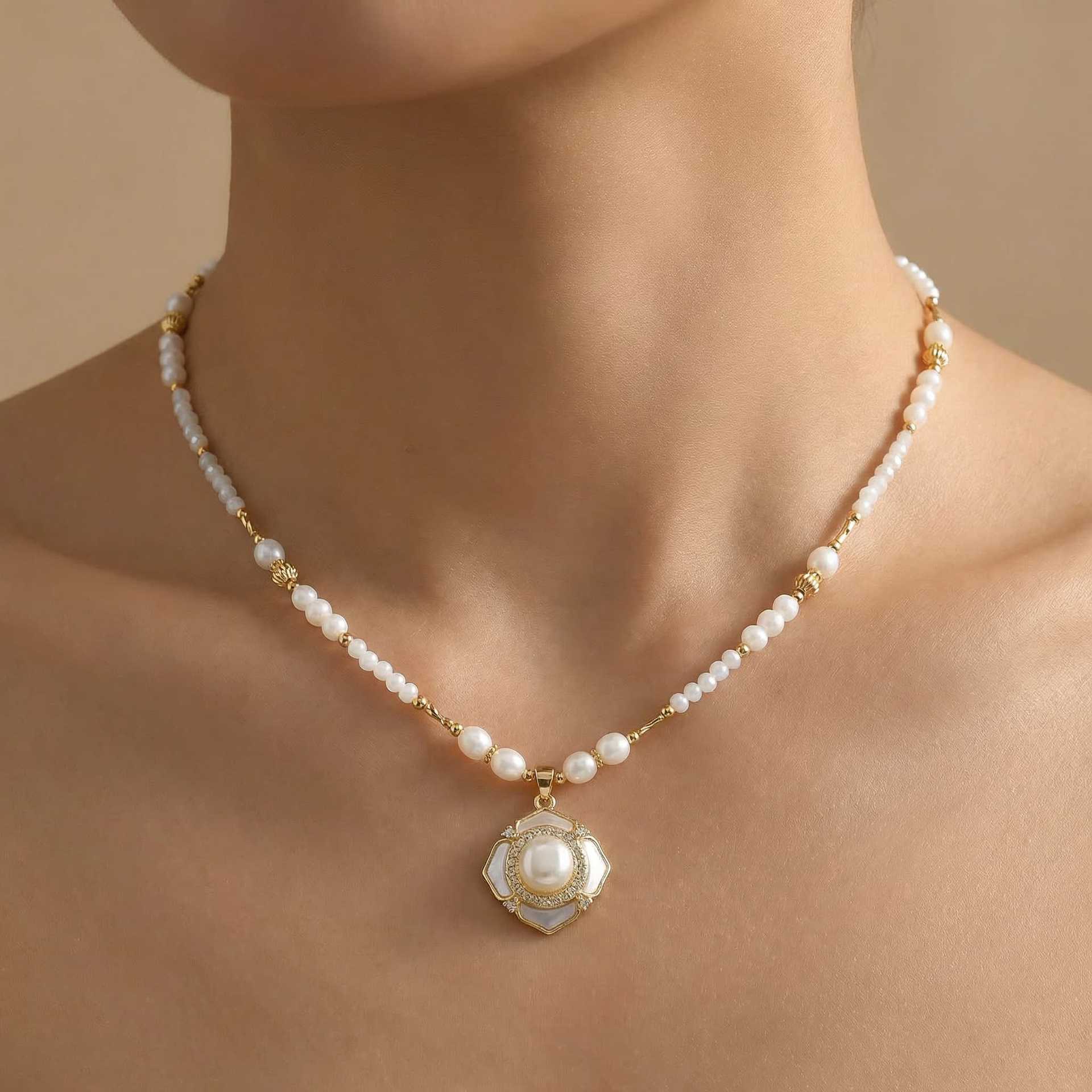 French Vintage Pearl Choker - Effortless Chic Necklace, Minimalist Aesthetic Jewelry for Women