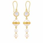 A Pair of Baroque Freshwater Pearl Earrings - Retro French Style Hong Kong Fashion Pearl Dangle Earrings